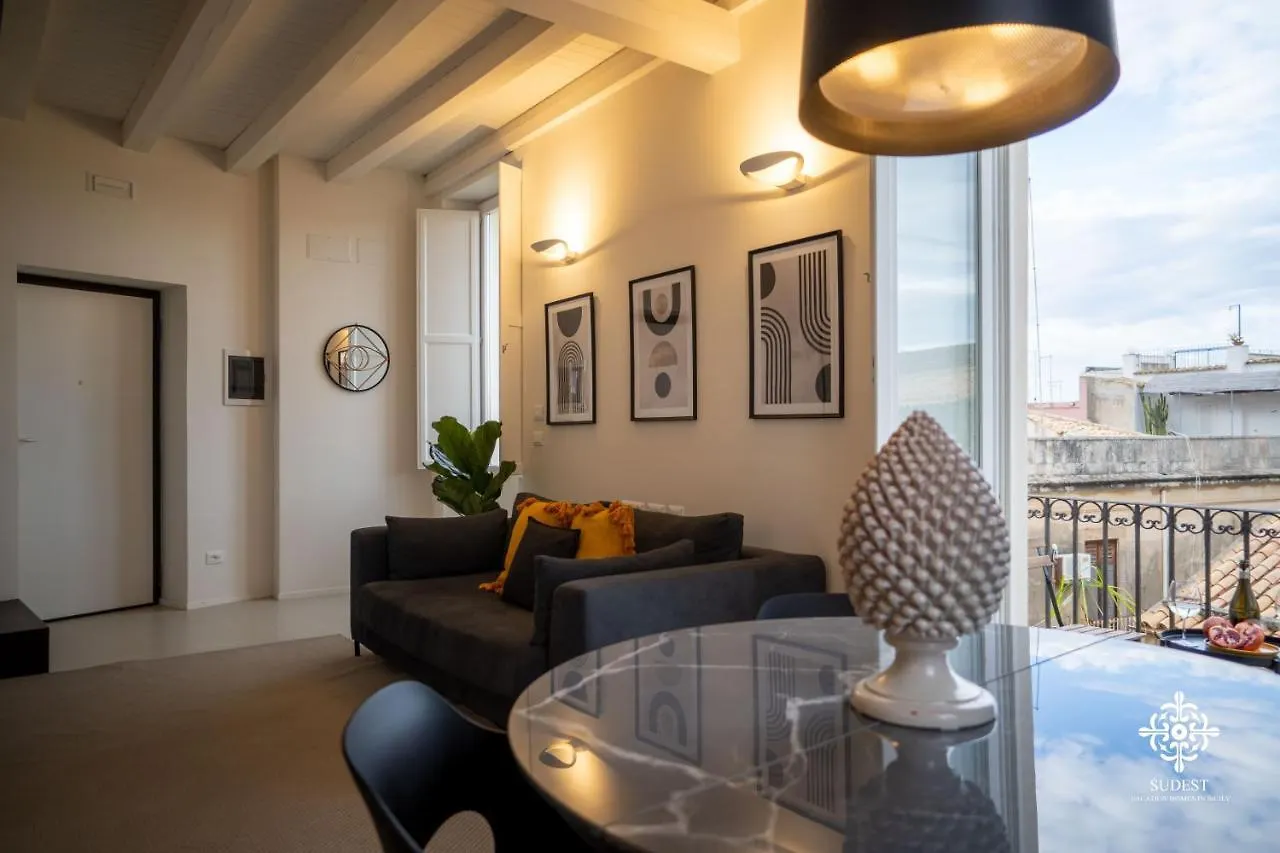 Apartment Suite Elios Ortigia Syracuse Italy