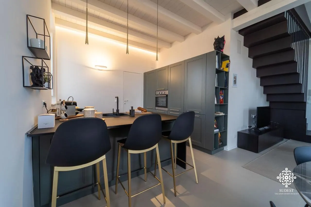 Suite Elios Ortigia Syracuse Italy